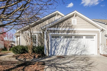 5783 Misty Hill Cir Clemmons, NC 27012